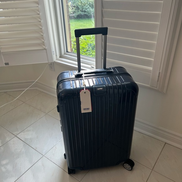 Brand new luxury Rimowa Salsa Deluxe suitcase in rare colour Yachting Blue - Picture 3 of 14